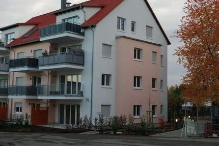 Wohnung Zwickau Niederplanitz - 2 Zimmer, 47 m&sup2;, 399&euro; | Angebot:25672476