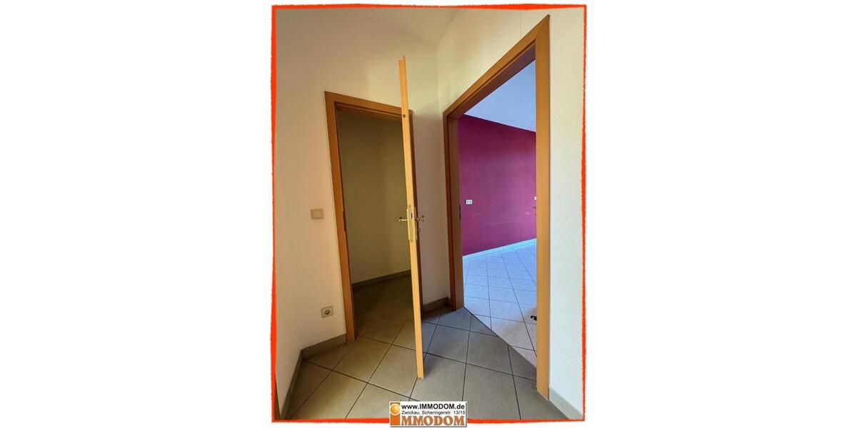 Etagenwohnung Zwickau - 2 Zimmer, 65 m&sup2;, 385&euro; | Angebot:25569419