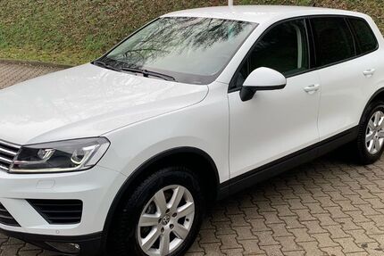 VW Touareg 151.000 km 14.200 &euro; Stollberg 09366