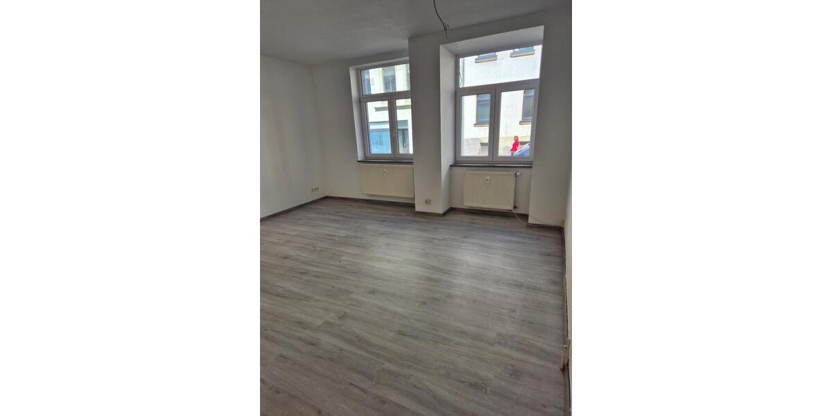 Etagenwohnung Werdau - 2 Zimmer, 350&euro; | Angebot:22212077
