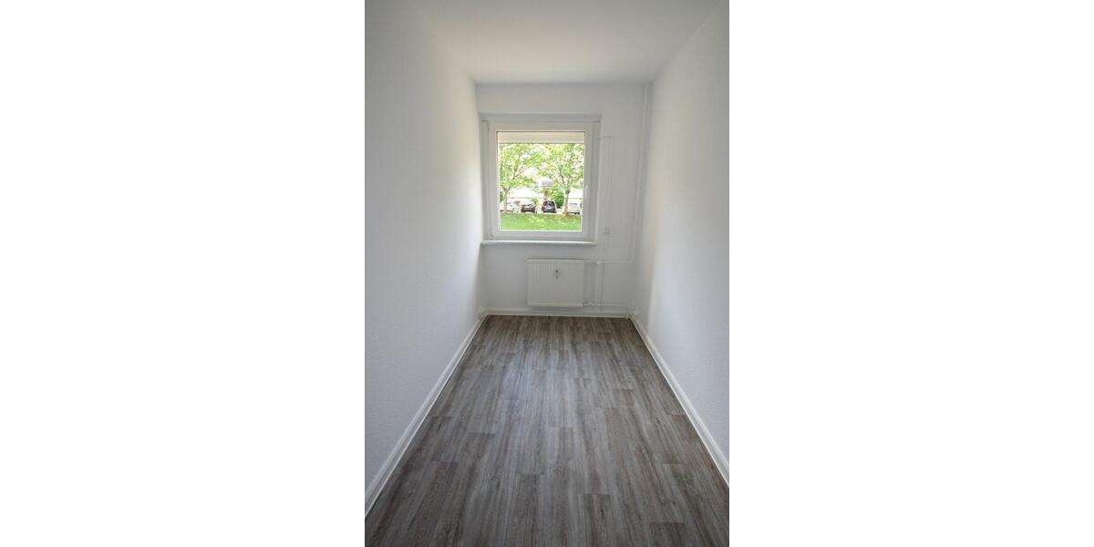 Etagenwohnung Oberlungwitz - 3 Zimmer, 56 m&sup2;, 351&euro; | Angebot:26677014
