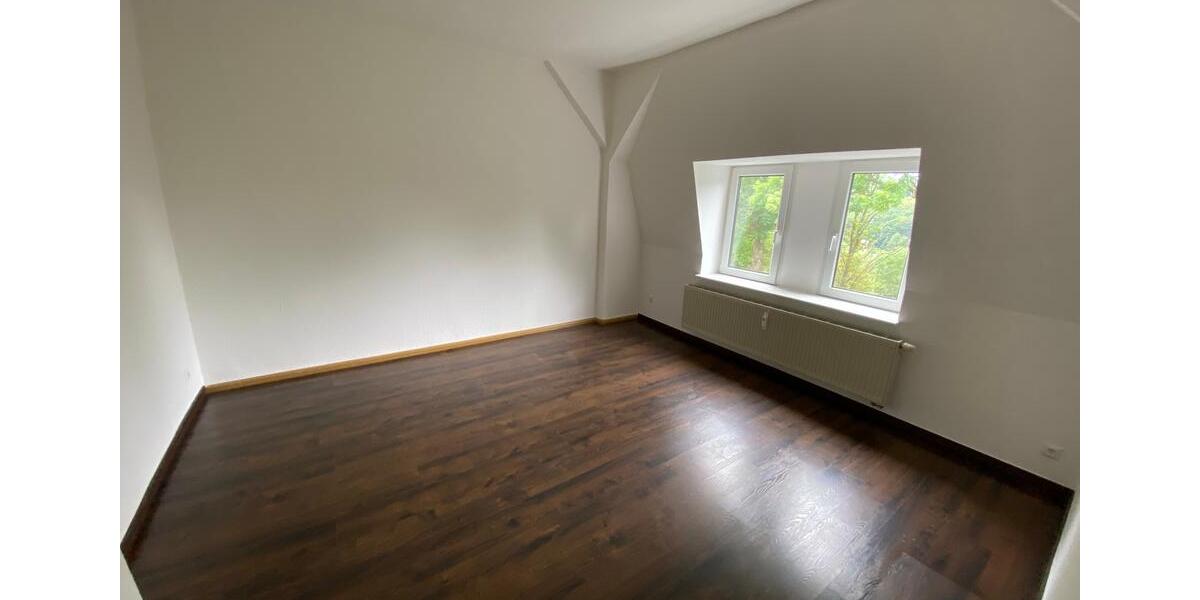 Etagenwohnung Reichenbach im Vogtland Obermylau - 3 Zimmer, 75 m&sup2;, 324&euro; | Angebot:16554622