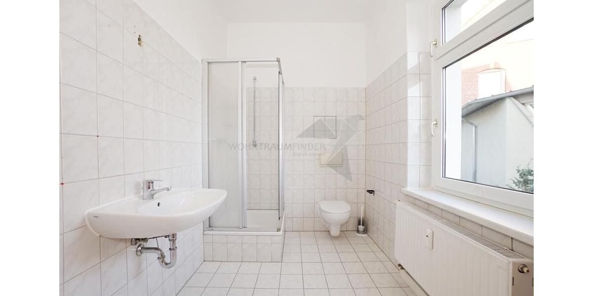 Etagenwohnung Zwickau Neuplanitz - 1 Zimmer, 36 m&sup2;, 210&euro; | Angebot:25363714