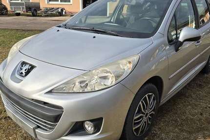Peugeot 207 106.000 km 2.490 &euro; Aue 08280