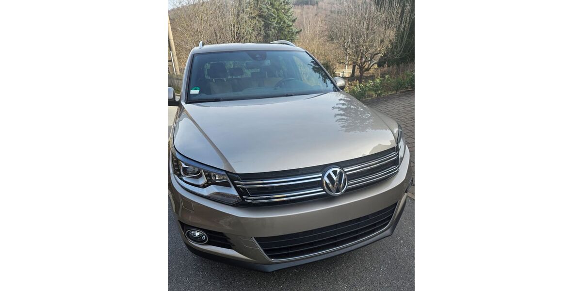 VW Tiguan 97.000 km 9.000 &euro; Schneeberg 08289