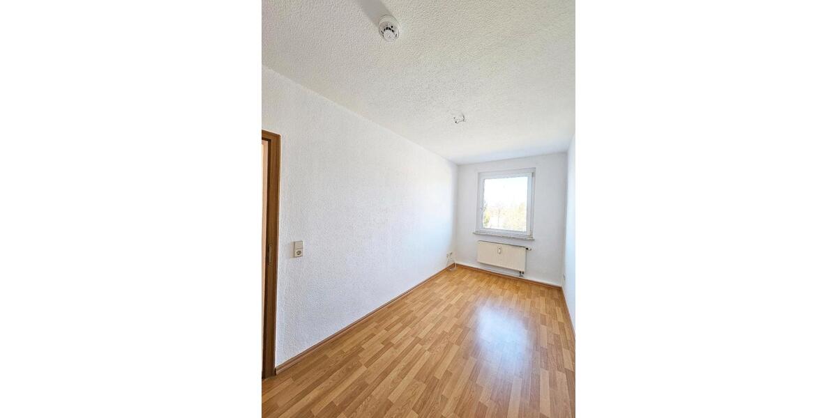 Etagenwohnung Werdau - 3 Zimmer, 56 m&sup2;, 39.800&euro; | Angebot:26972792