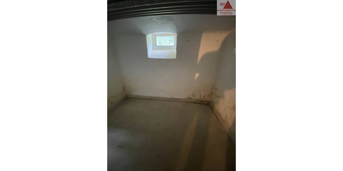 Etagenwohnung Neukirchen/Erzgebirge Neukirchen - 2 Zimmer, 60 m&sup2;, 300&euro; | Angebot:25688150