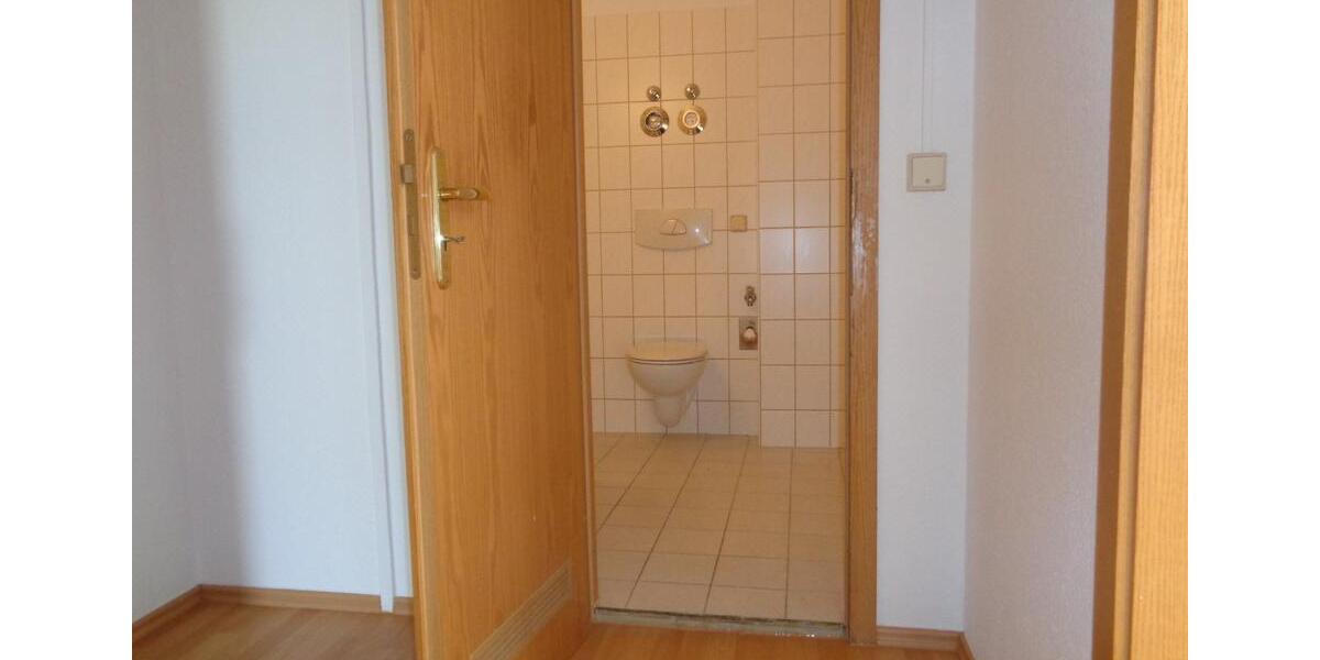 Etagenwohnung Schneeberg - 3 Zimmer, 57 m&sup2;, 352&euro; | Angebot:21659371