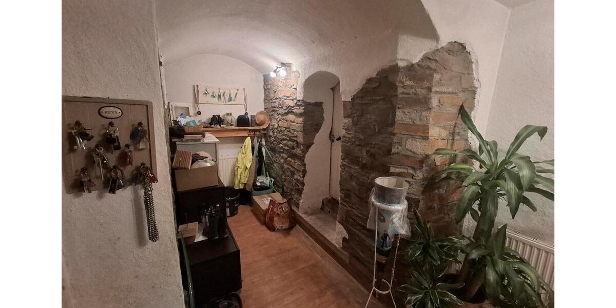 Bauernhaus, Landhaus Elsterberg - 10 Zimmer, 180 m&sup2;, 230.000&euro; | Angebot:25369880