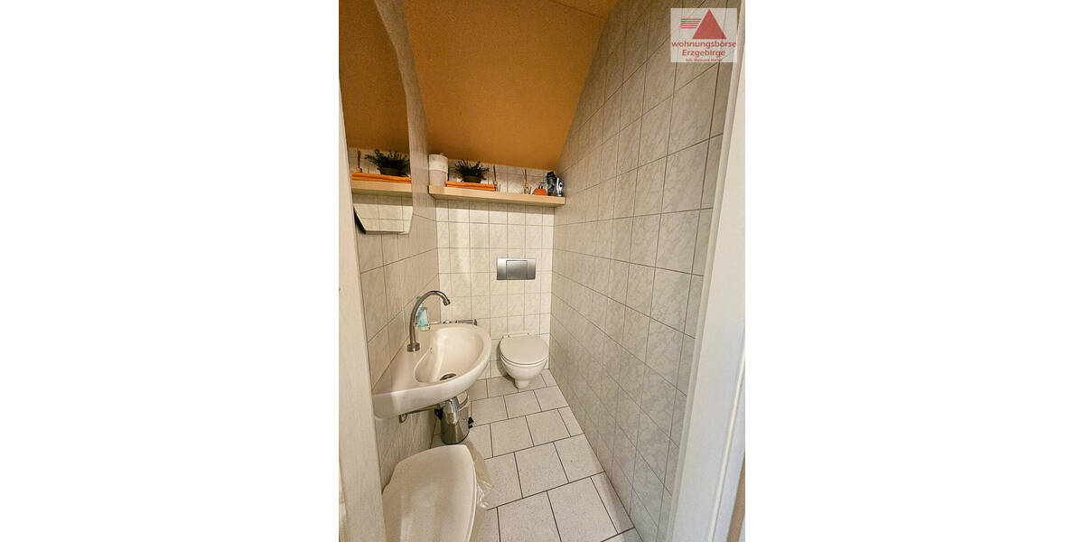 Einfamilienhaus Bockau - 9 Zimmer, 197 m&sup2;, 229.000&euro; | Angebot:25688290