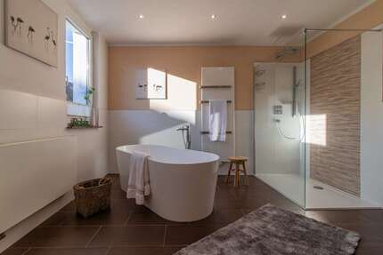 Haus Glauchau - 9 Zimmer, 170 m&sup2;, 239.000&euro; | Angebot:26115181