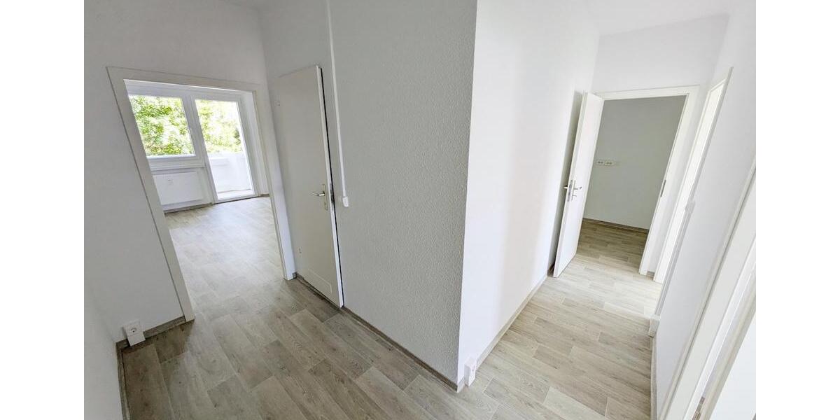 Etagenwohnung Limbach-Oberfrohna Oberfrohna - 3 Zimmer, 69 m&sup2;, 428&euro; | Angebot:25945715