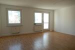 Etagenwohnung Crimmitschau - 3 Zimmer, 69 m&sup2;, 451&euro; | Angebot:22130131