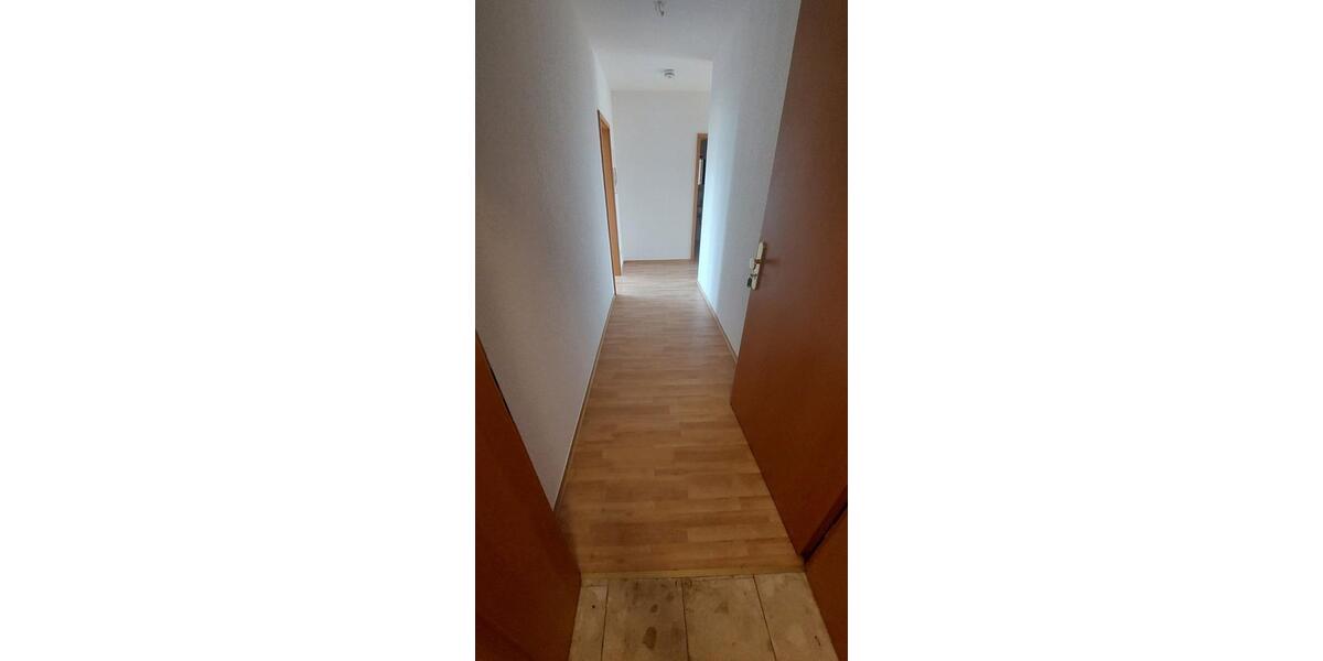 Etagenwohnung Zwickau - 2 Zimmer, 44 m&sup2;, 270&euro; | Angebot:23614838