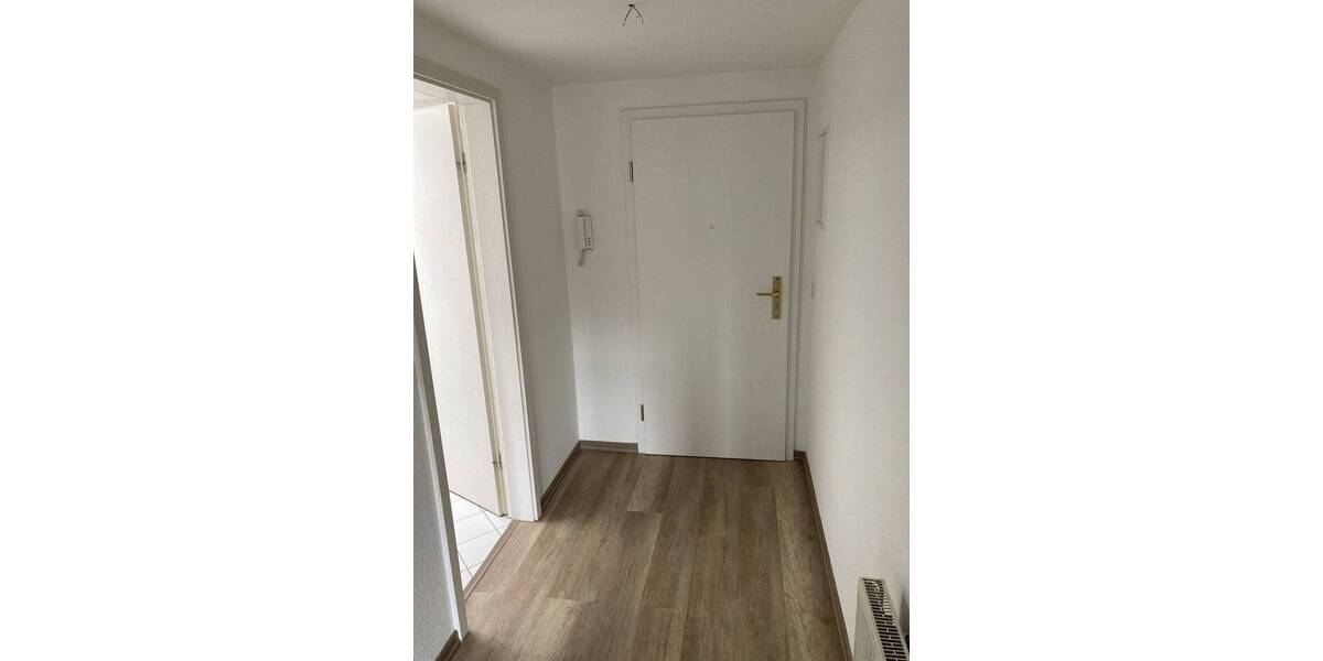 Etagenwohnung Zwickau Innenstadt - 2 Zimmer, 55 m&sup2;, 360&euro; | Angebot:25747138