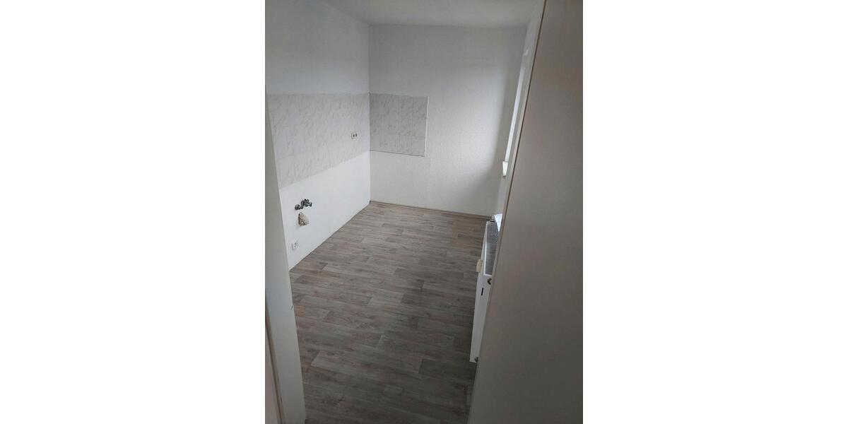 Dachgeschoßwohnung Reichenbach im Vogtland Obermylau - 5 Zimmer, 98 m&sup2;, 680&euro; | Angebot:25720219