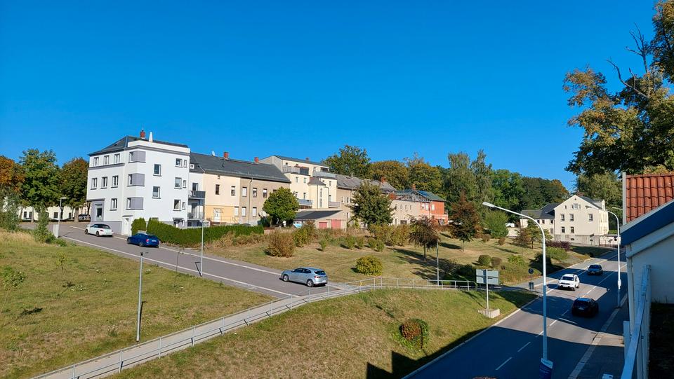 Etagenwohnung Limbach-Oberfrohna Oberfrohna - 5 Zimmer, 142 m&sup2;, 850&euro; | Angebot:24393521