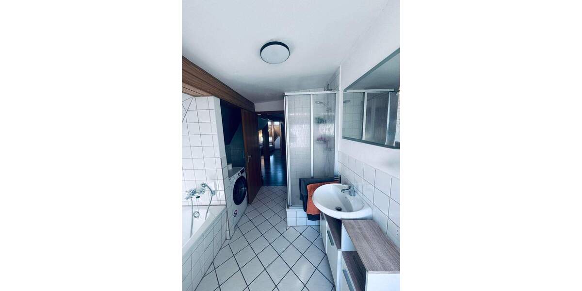 Etagenwohnung Neukirchen/Erzgebirge Neukirchen - 2 Zimmer, 58 m&sup2;, 340&euro; | Angebot:25689572