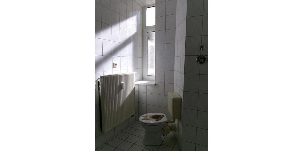 Erdgeschoßwohnung Ellefeld - 2 Zimmer, 110 m&sup2;, 440&euro; | Angebot:25217574