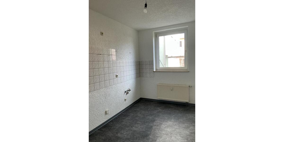 Erdgeschoßwohnung Crimmitschau - 2 Zimmer, 57 m&sup2;, 297&euro; | Angebot:25931381