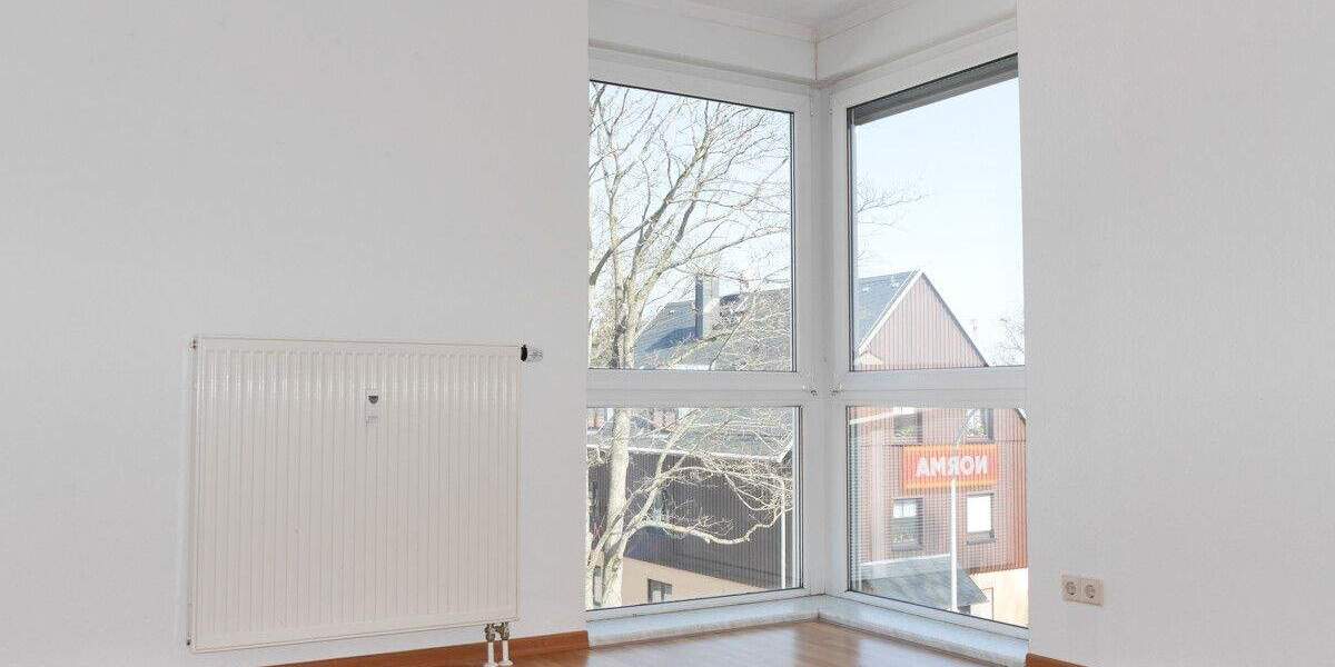 Etagenwohnung Limbach-Oberfrohna Oberfrohna - 3 Zimmer, 75 m&sup2;, 79.900&euro; | Angebot:25744580