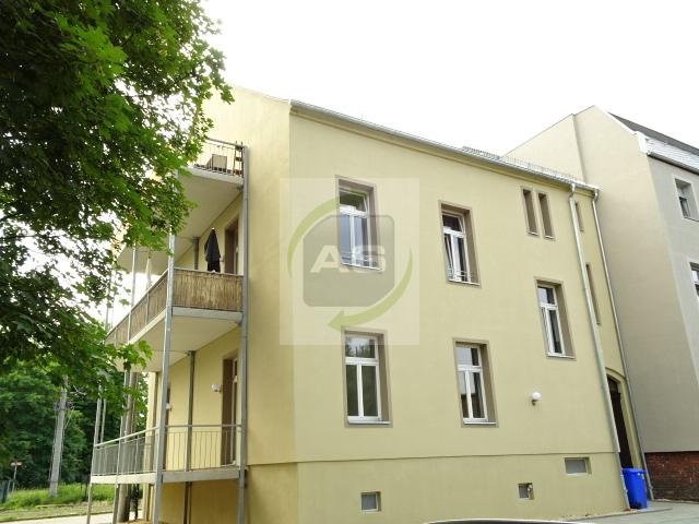 Dachgeschoßwohnung Zwickau - 5 Zimmer, 133 m&sup2;, 950&euro; | Angebot:23792815