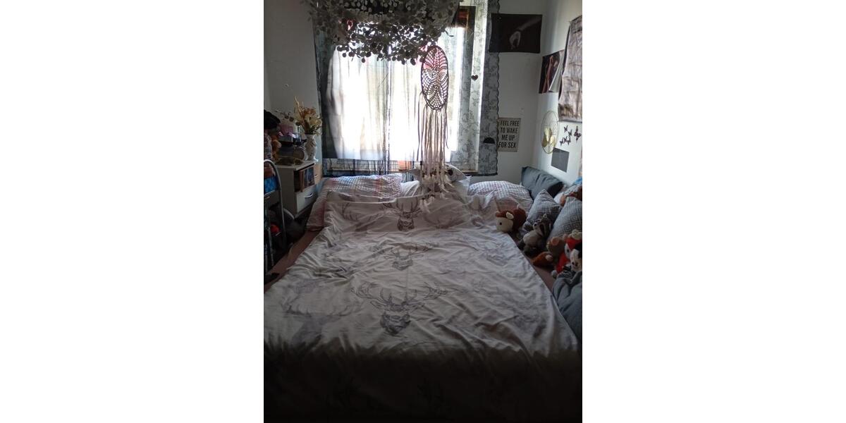 Etagenwohnung Mülsen - 4 Zimmer, 69 m&sup2;, 350&euro; | Angebot:25801501