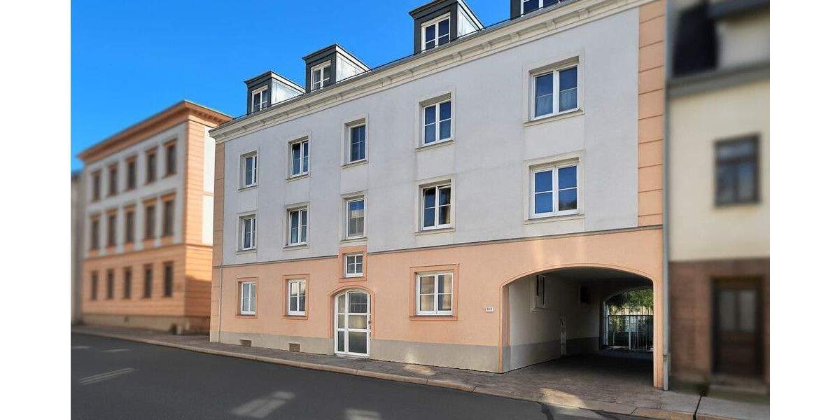 Etagenwohnung Meerane - 2 Zimmer, 64 m&sup2;, 300&euro; | Angebot:25663427