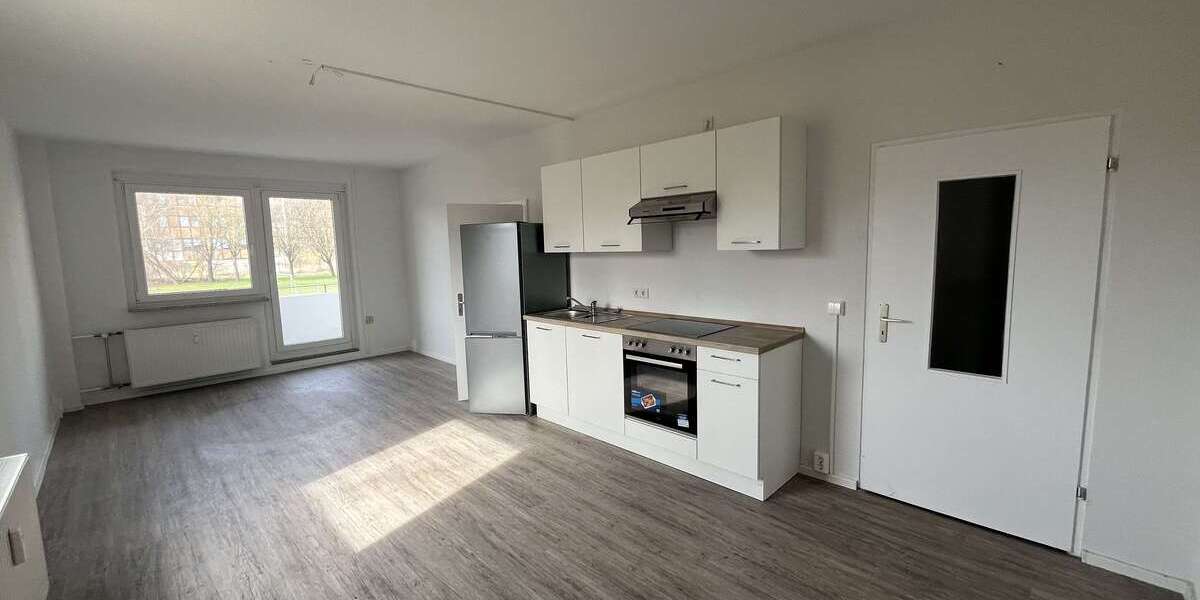 Etagenwohnung Zwickau Pölbitz - 4 Zimmer, 70 m&sup2;, 389&euro; | Angebot:25908542