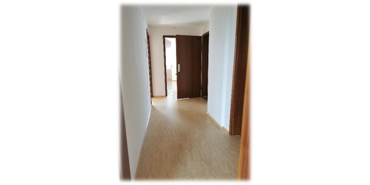 Dachgeschoßwohnung Schneeberg - 3 Zimmer, 84 m&sup2;, 420&euro; | Angebot:24779918