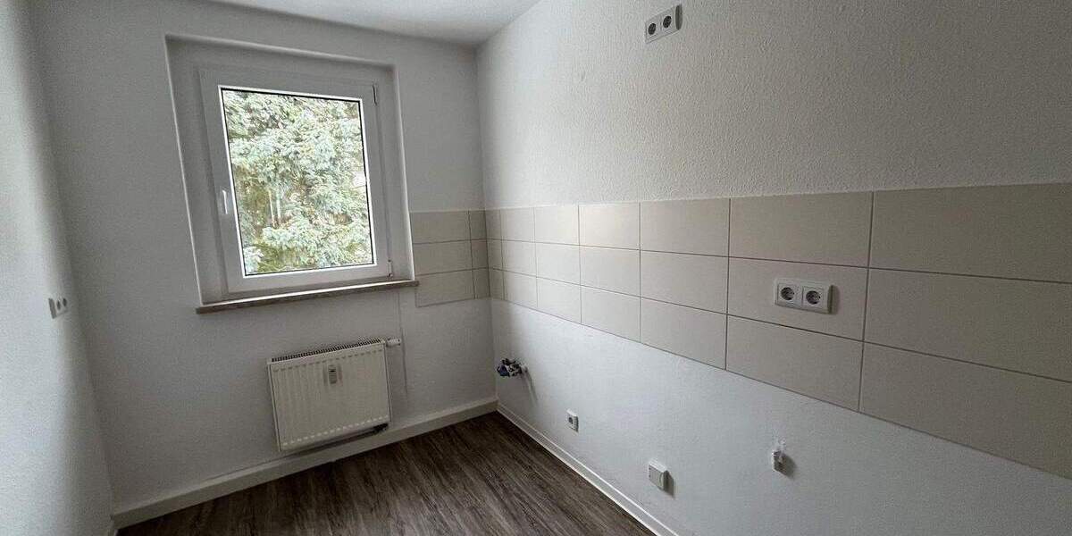 Etagenwohnung Zwickau Marienthal - 3 Zimmer, 60 m&sup2;, 370&euro; | Angebot:25778683