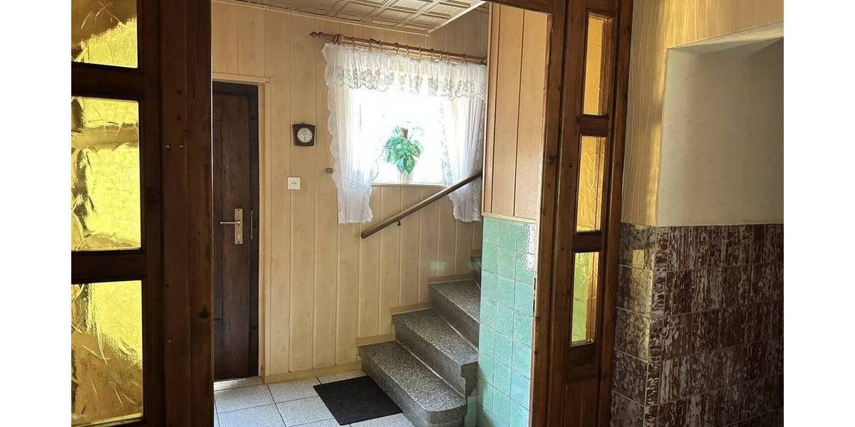 Bauernhaus, Landhaus Werdau Langenhessen - 9 Zimmer, 229 m&sup2;, 145.000&euro; | Angebot:25747106