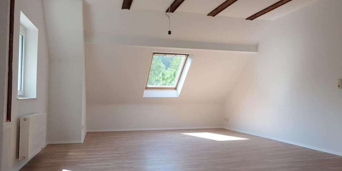 Etagenwohnung Grünhain-Beierfeld Beierfeld - 2 Zimmer, 60 m&sup2;, 330&euro; | Angebot:25373431