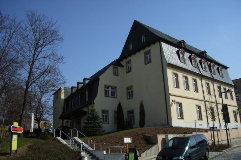 Etagenwohnung Limbach-Oberfrohna Oberfrohna - 2 Zimmer, 60 m&sup2;, 395&euro; | Angebot:26493235