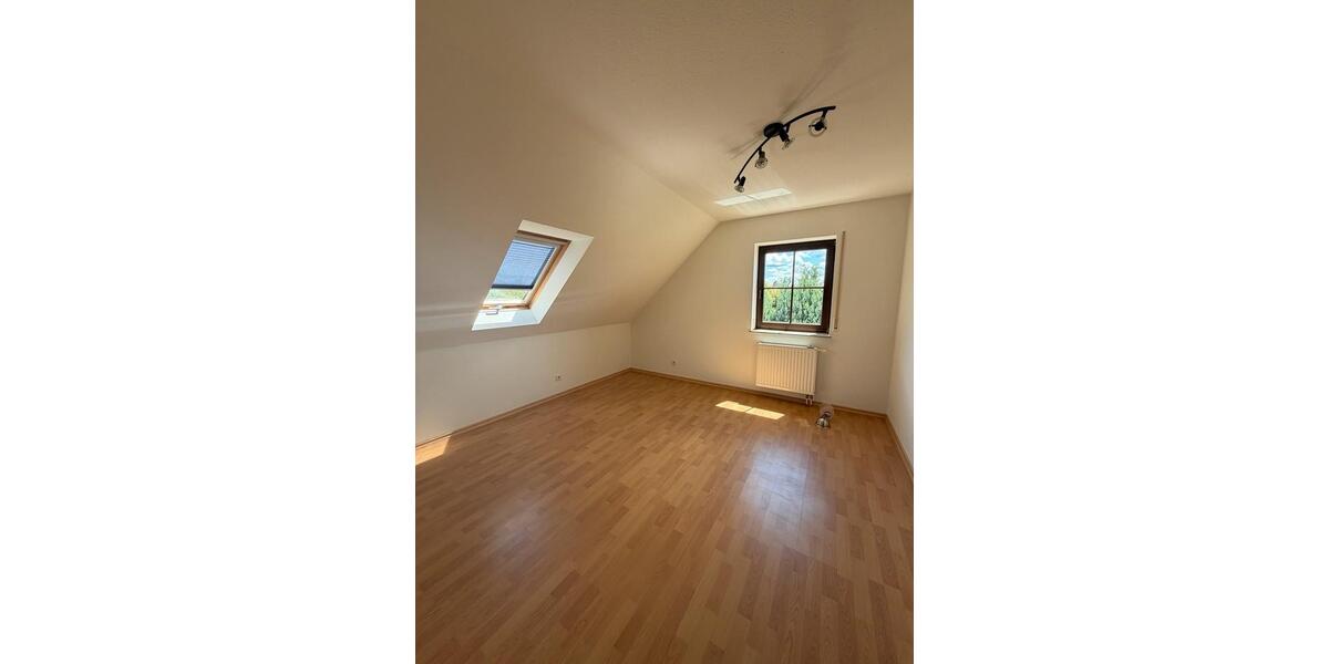 Einfamilienhaus Lauter-Bernsbach Bernsbach - 7 Zimmer, 170 m&sup2;, 395.000&euro; | Angebot:27085589