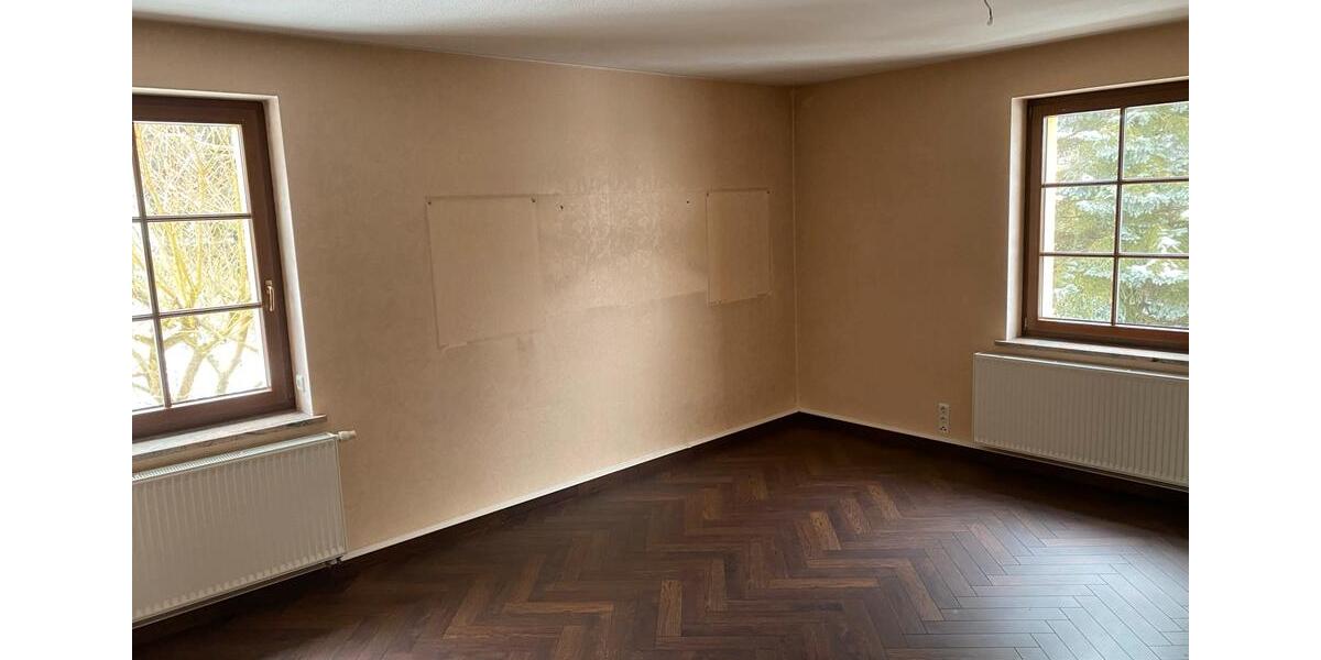 Mehrfamilienhaus, Wohnhaus Crinitzberg - 10 Zimmer, 182 m&sup2;, 375.000&euro; | Angebot:25171448