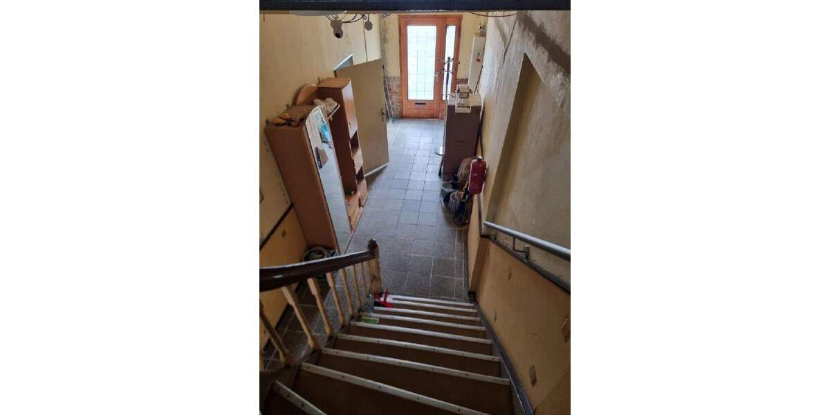 Reihenmittelhaus Crimmitschau - 5 Zimmer, 130 m&sup2;, 80.000&euro; | Angebot:25836782