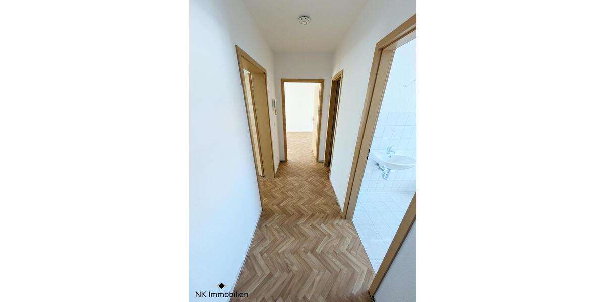 Etagenwohnung Limbach-Oberfrohna Oberfrohna - 2 Zimmer, 56 m&sup2;, 356&euro; | Angebot:25945710