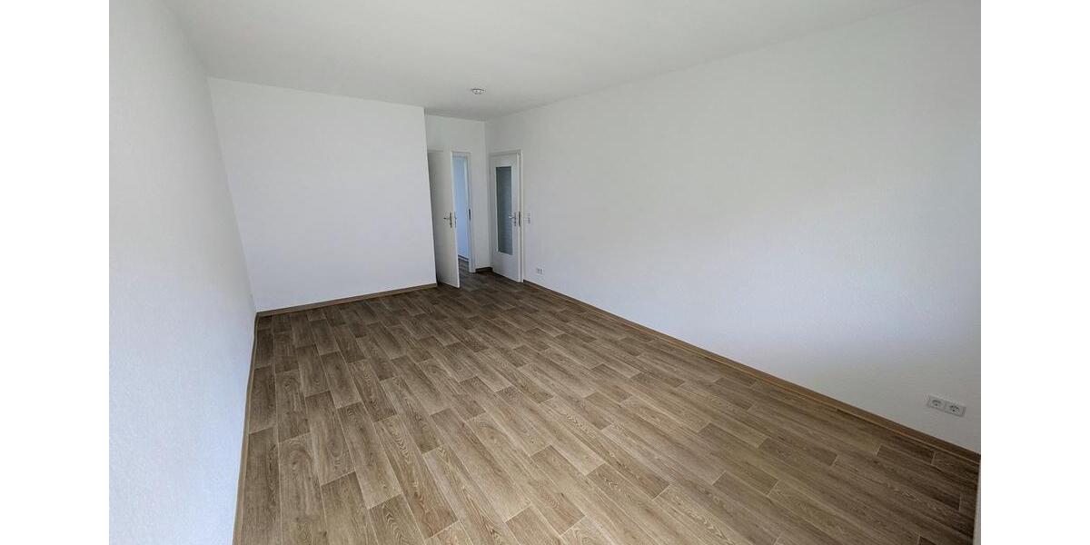 Etagenwohnung Limbach-Oberfrohna Oberfrohna - 3 Zimmer, 60 m&sup2;, 408&euro; | Angebot:25945691