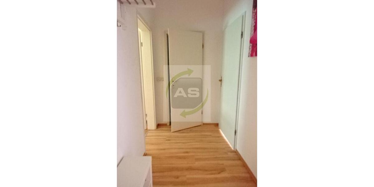 Etagenwohnung Werdau - 2 Zimmer, 48 m&sup2;, 315&euro; | Angebot:23818618