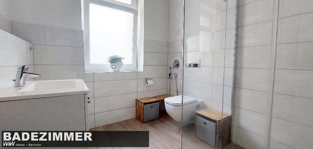 Etagenwohnung Zwickau Innenstadt - 2 Zimmer, 83 m&sup2;, 800&euro; | Angebot:25248360