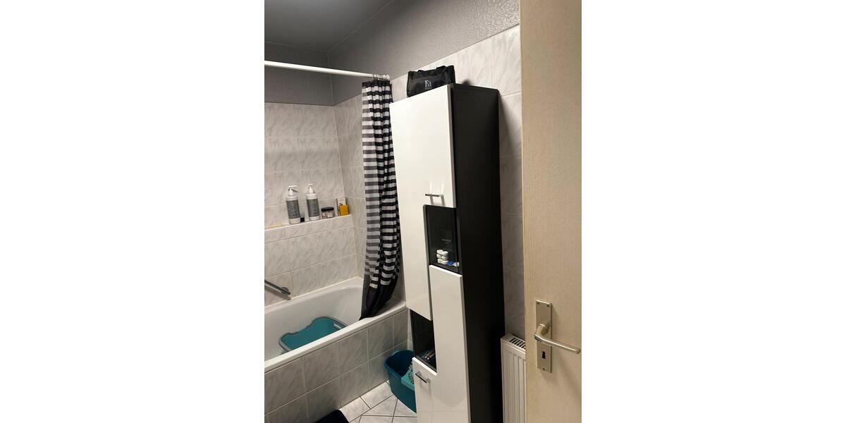 Etagenwohnung Zwickau - 2 Zimmer, 67 m&sup2;, 435&euro; | Angebot:25924998