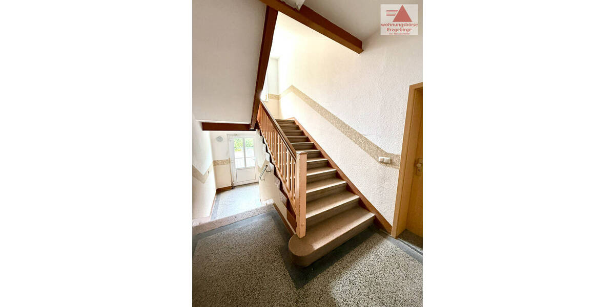 Etagenwohnung Gornsdorf - 2 Zimmer, 60 m&sup2;, 350&euro; | Angebot:25776704