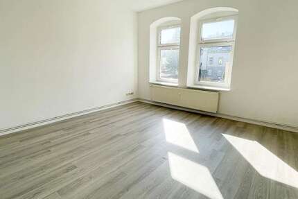 Wohnung Aue-Bad Schlema Bad Schlema - 3 Zimmer, 63 m&sup2;, 317&euro; | Angebot:23774232