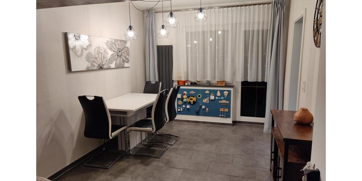 Reihenhaus Wildenfels - 7 Zimmer, 120 m&sup2;, 228.000&euro; | Angebot:24591113