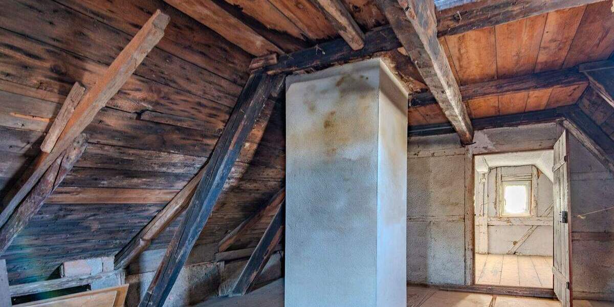 Einfamilienhaus Jahnsdorf/Erzgeb Jahnsdorf - 6 Zimmer, 118 m&sup2;, 35.000&euro; | Angebot:25735292