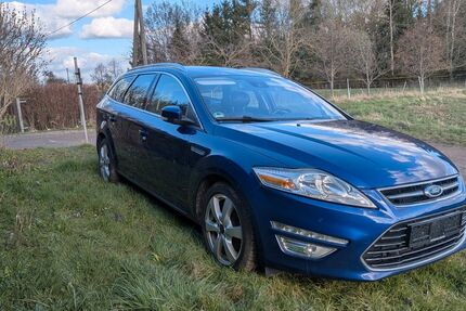 Ford Mondeo 170.731 km 5.799 &euro; Pöhl 08543