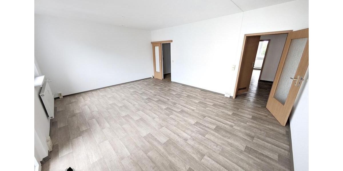 Etagenwohnung Limbach-Oberfrohna Oberfrohna - 3 Zimmer, 69 m&sup2;, 370&euro; | Angebot:25945690