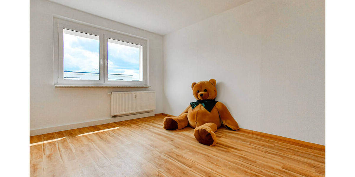 Etagenwohnung Zwickau Eckersbach - 3 Zimmer, 71 m&sup2;, 412&euro; | Angebot:25771300