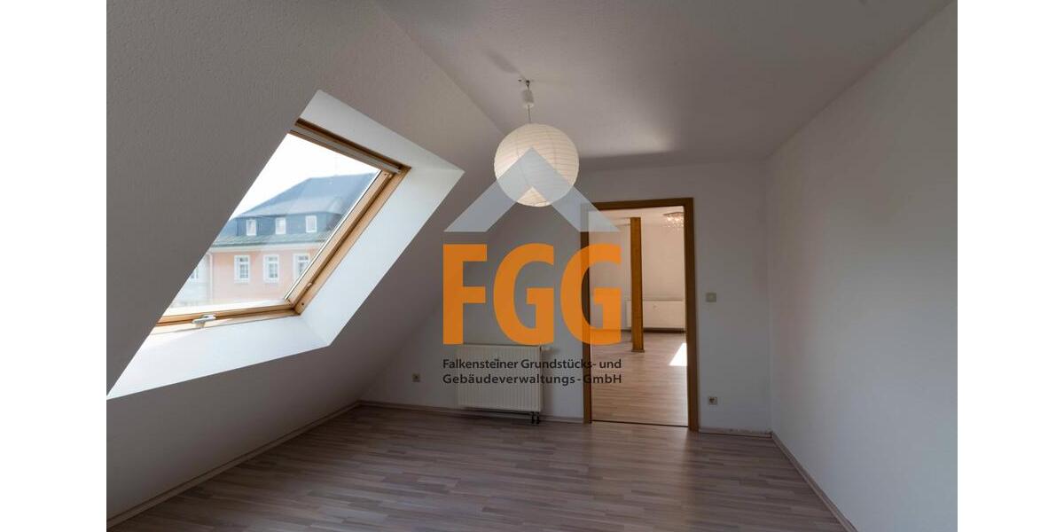 Dachgeschoßwohnung Falkenstein/Vogtland Vogtland - 2 Zimmer, 51 m&sup2;, 280&euro; | Angebot:25810325